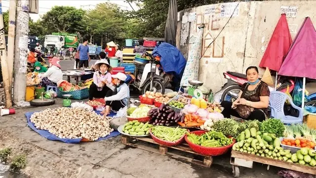 Hà Nội thực hiện xoá bỏ chợ cóc theo lộ trình